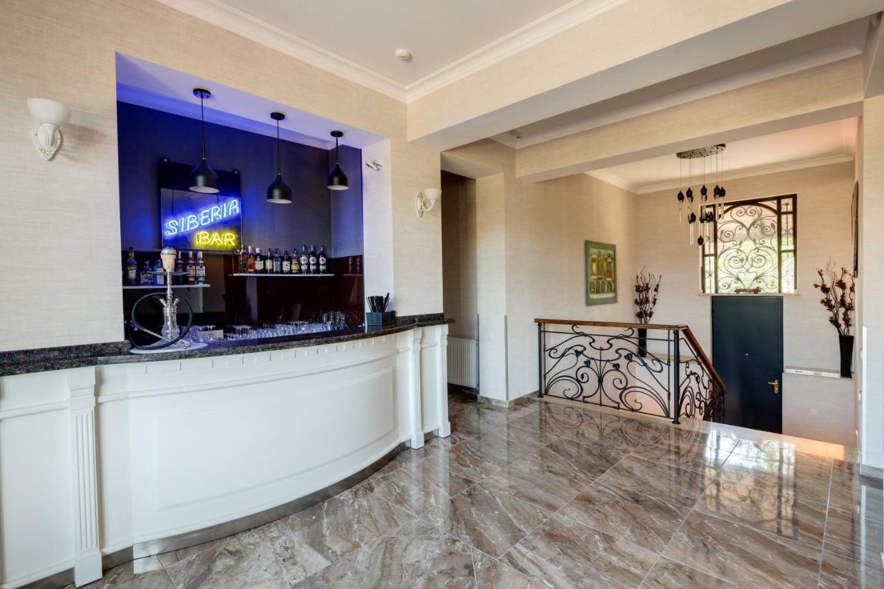 Siberia Hotel Tiflis Exterior foto The bar at the Sierra Club headquarters